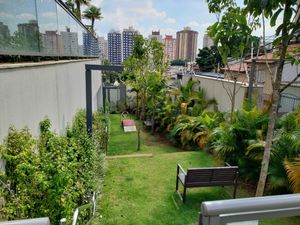 Image 27 - 650621